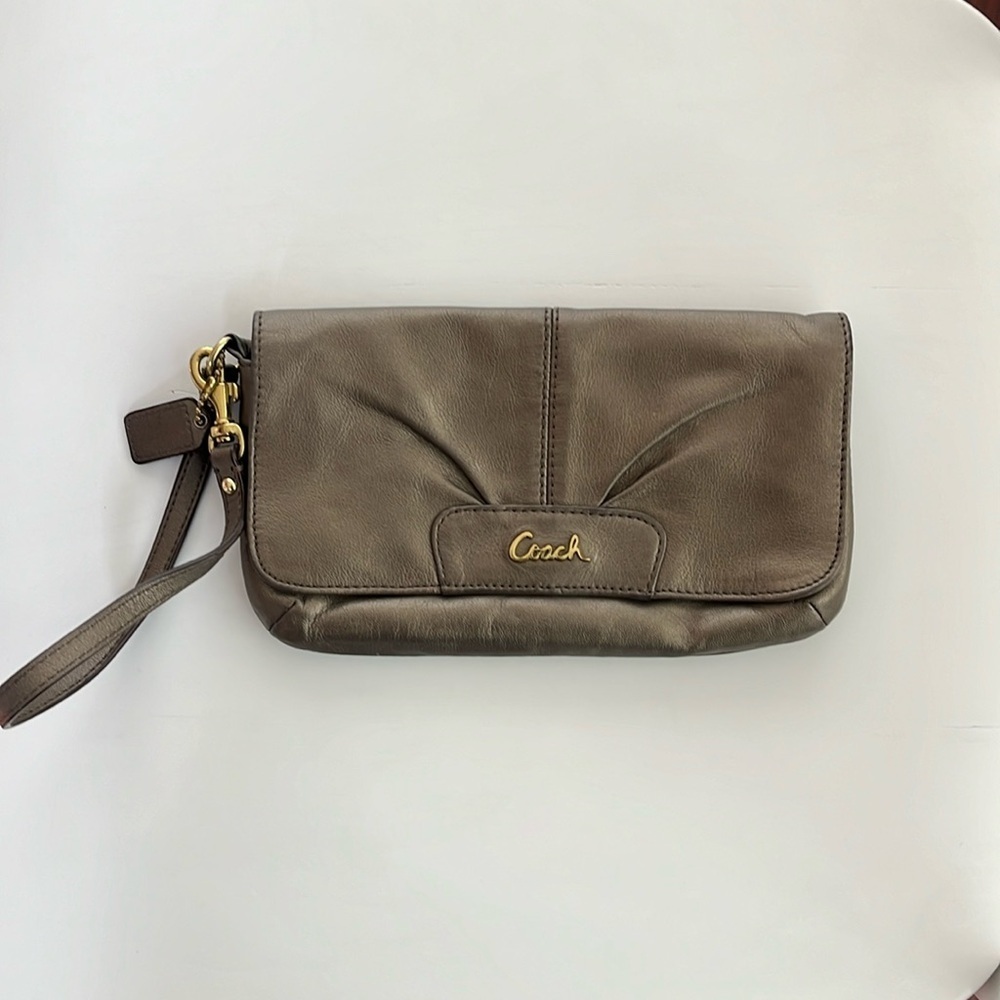 COACH ASHLEY WRISTLET bronze
